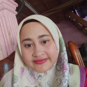 Hasmanina, Babysitter in Pendang