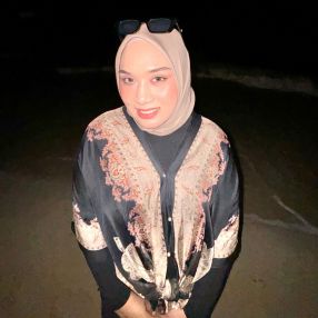 Syahfira, Babysitter in Puchong