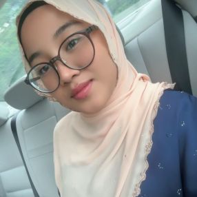 Aina, Babysitter in Sepang