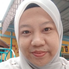 Nurul, Pengasuh di Sungai Udang