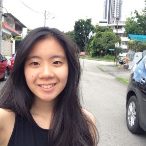 Jazlyn Hannah, Pengasuh di Bayan Lepas