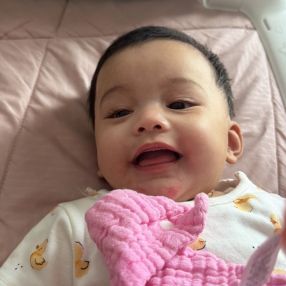 FARAH HANI, Keluarga di Labu