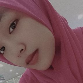 Nur, Babysitter in Permatang Pauh