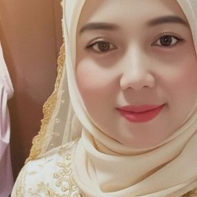 Ina, Babysitter in Yong Peng