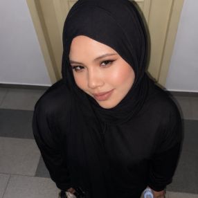 Manja, Family in Cheras