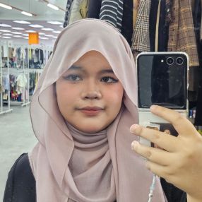 An Nur, Babysitter in Chemor