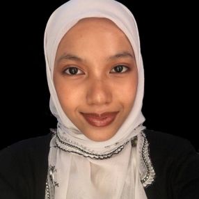 Fatin, Pengasuh di Labu