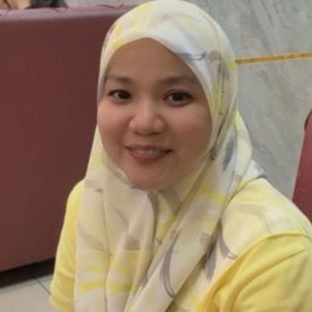 Illa, Pengasuh di Putrajaya