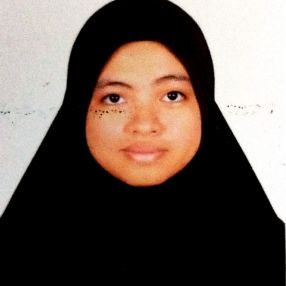 Farah, Pengasuh di Penaga