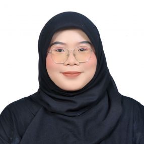 Maisarah, Pengasuh di Karangan