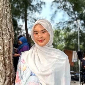 Malihah, Pengasuh di Telok Panglima Garang