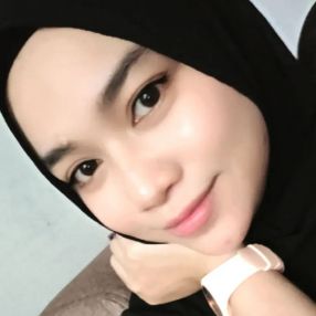 Sera, Keluarga di Dengkil