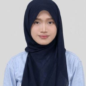 Far, Pengasuh di Sekinchan