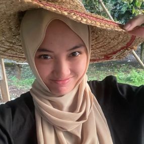 Qasrina Marsya Binti Mohd, Babysitter in Muar