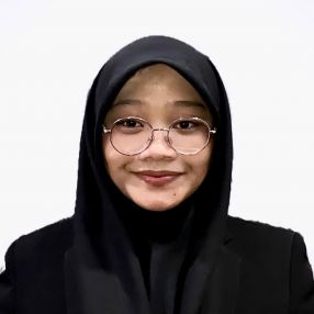 Nurul Balqis As Sofea, Babysitter in Muar
