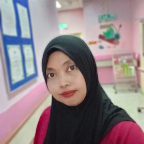 Adwa, Babysitter in Batu Pahat