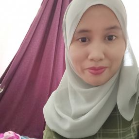 Ainn, Babysitter in Dengkil