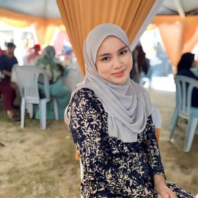 Fazreen, Babysitter in Kuala Lipis