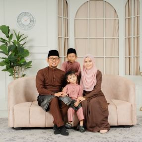 Arif, Family in Bayan Lepas
