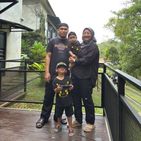 Siti Rasyiqah, Keluarga di Rawang