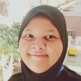 Nursufia, Pengasuh di Parit Raja