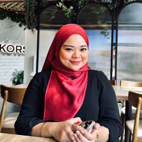 Sharifah nurmaiesara, Babysitter in Puchong