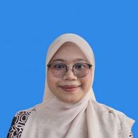 Nadhrah, Pengasuh di Kuala Terengganu