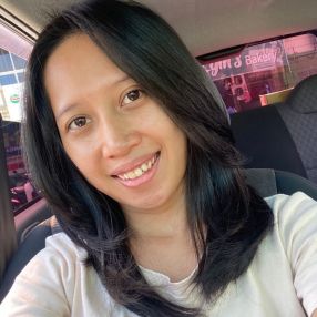 Arnyrra Dayak Anak, Pengasuh di Saratok