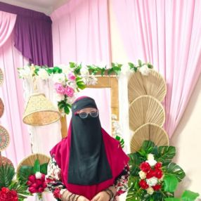 Nurulhuda, Babysitter in Kluang