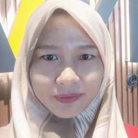 Roszalina, Babysitter in Putrajaya