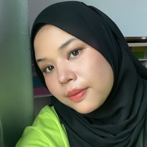 Farah, Babysitter in Kepala Batas