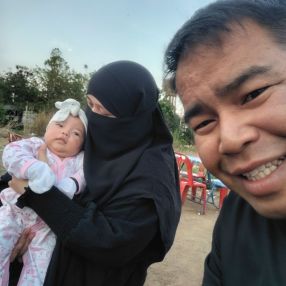 Alisa, Pengasuh di Langkawi