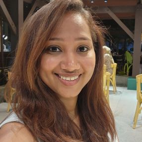 Sangkirthana, Babysitter in Sepang