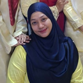 Nurul, Pengasuh di Shah Alam