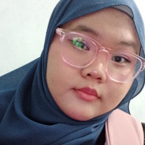 Nurul Hafizah, Pengasuh di Kota Tinggi