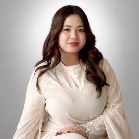 Mastinah, Pengasuh di Kota Kinabalu