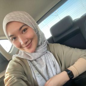 Shafiqah, Pengasuh di Shah Alam