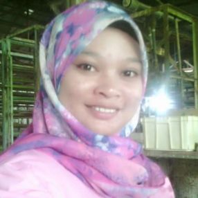 Faten, Babysitter in Kuala Kangsar