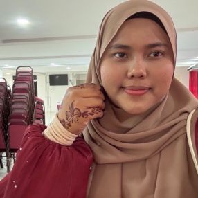 Nur, Babysitter in Gua Musang
