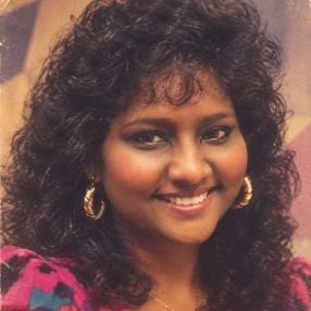 GAYATHIRI, Pengasuh di Petaling Jaya