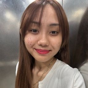 Airis, Pengasuh di Cyberjaya