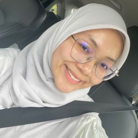 Zahirah, Babysitter in Kuantan