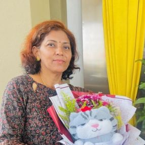 Kalaiwani, Babysitter in Sitiawan