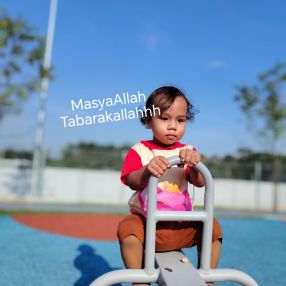Laili, Keluarga di Dengkil