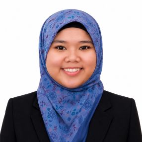 Nuralina, Pengasuh di Bandar Baru Bangi