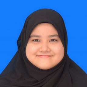 Nurulain Syahmi, Pengasuh di Tanjong Kling
