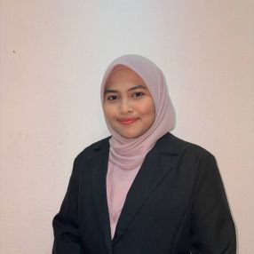 Iffah, Babysitter in Simpang Ampat