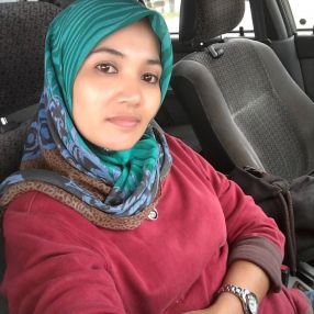 Roslia, Babysitter in Permatang Pauh