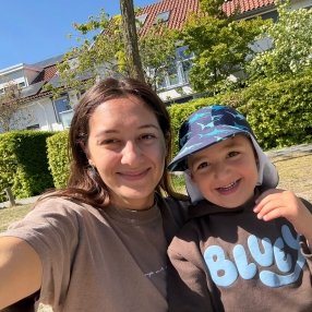 Julia Eleonora, Babysitter in Hilversum