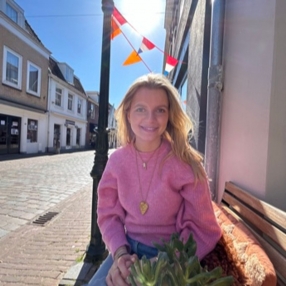 Anna, Babysitter in Aalsmeer